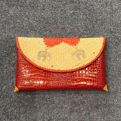 Wicker PVC Purse (front)