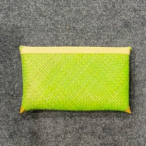 Green Wicker Purse (back)